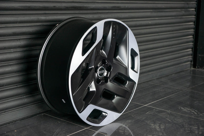 Land Rover Defender (2020-Present) Type 33 Forged Alloy Wheels - Image 4