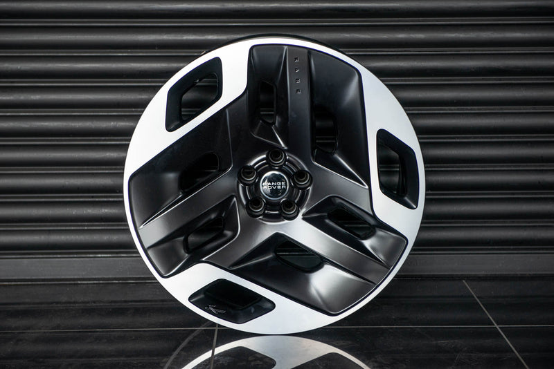 Land Rover Defender (2020-Present) Type 33 Forged Alloy Wheels - Image 3