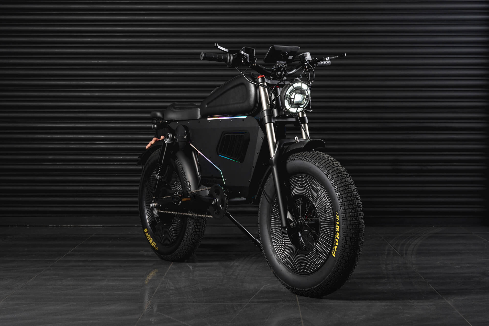Wulf 300 eBike Flying Huntsman Electric