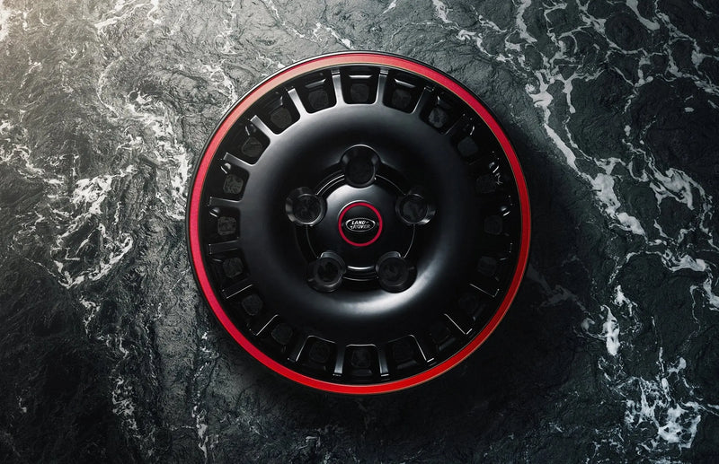 Land Rover Defender (1991-2016) Alloy Wheels - Huntsman 1945 Retro Classic Light - Image 4