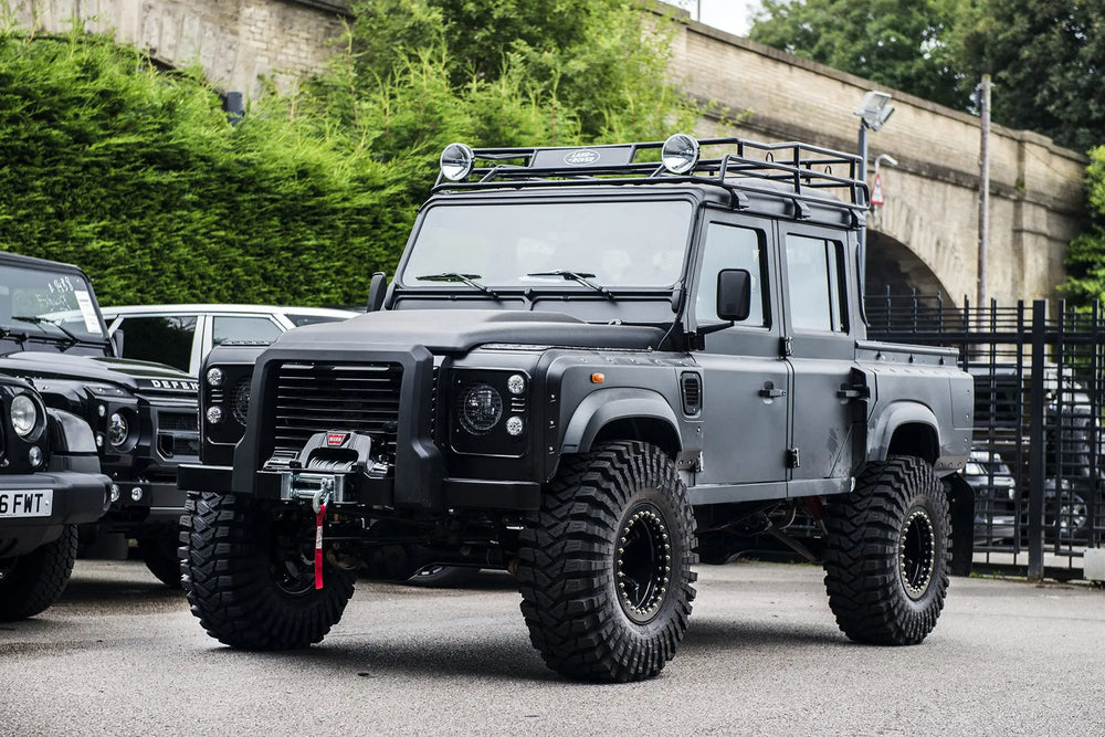 Land Rover Defender (1991-2016) Front Retro A-Bar - Image 13