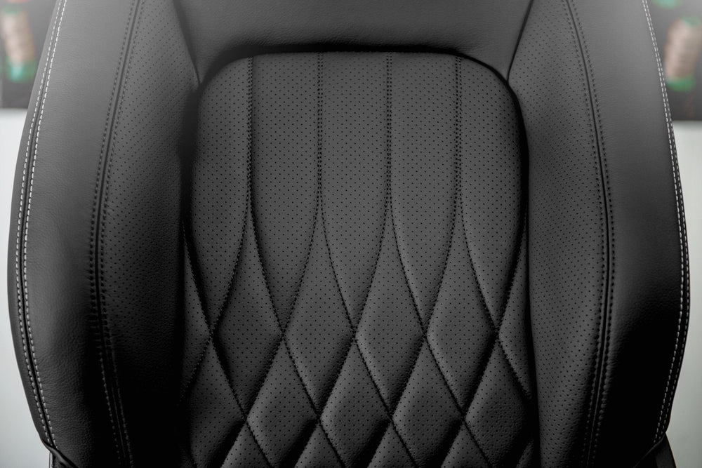 Land Rover Defender 110 (2020-Present) Designo Design Leather Interior - Image 7