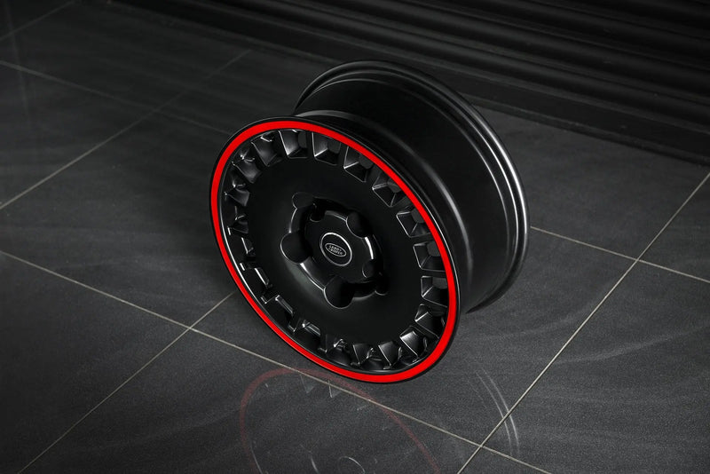 Land Rover Defender (1991-2016) Huntsman 1945 Retro Classic Light Alloy Wheels - Image 3