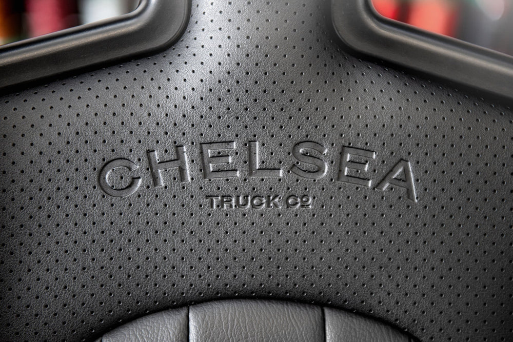 Land Rover Defender (1991-2016) Lightweight Vegan Leather Heritage Sport Seats - Image 6