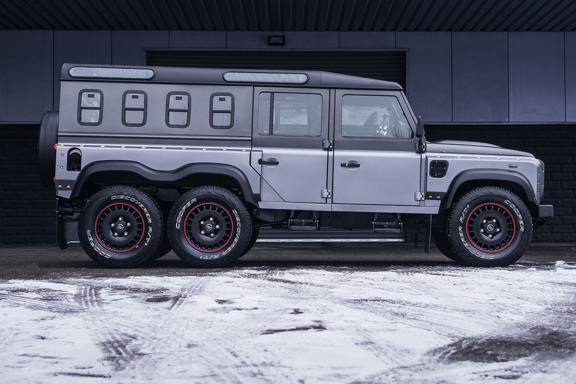 Land Rover Defender 110 6x6 Civilian Carrier 9 Seater