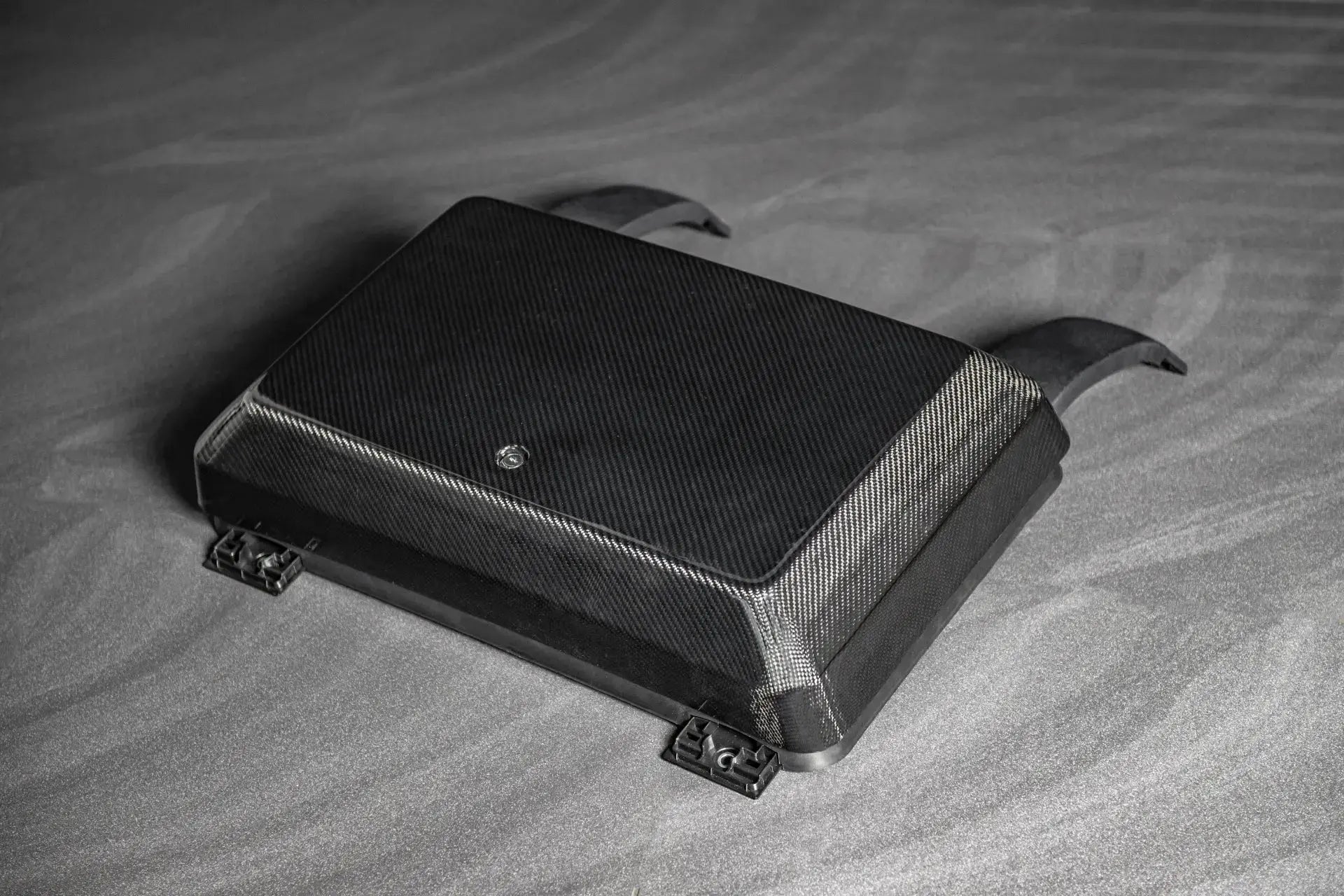 Defender (2020-Present) Side-mounted Exposed Carbon Storage Box ...