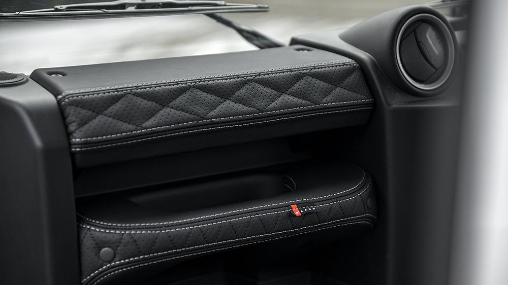 LAND ROVER DEFENDER 90 (1991-2016) PICKUP COMFORT INTERIOR - 2 SEATS - Image 3