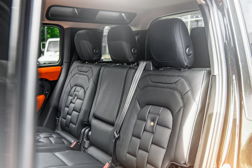 Land Rover Defender 110 (2020-Present) 3D Modular Design Leather Interior - Image 10