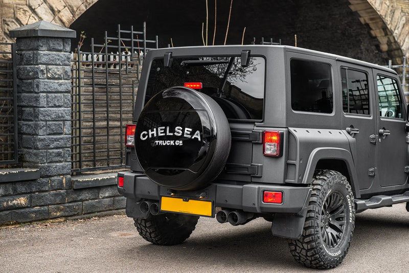 Mirror Lettering for Chelsea Truck Company Hard Spare Wheel Cover - Image 14