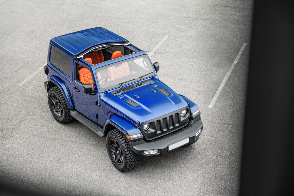 Jeep Wrangler JL 2-Door Leather Interior – Orange Comfort | Chelsea Truck Co - Image 10