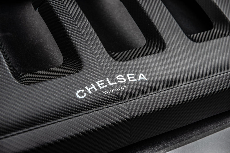 JEEP WRANGLER JL (2018-PRESENT) Exposed CARBON 4 SLOT HERRINGBONE DESIGN GRILLE IN MATTE FINISH - Image 4