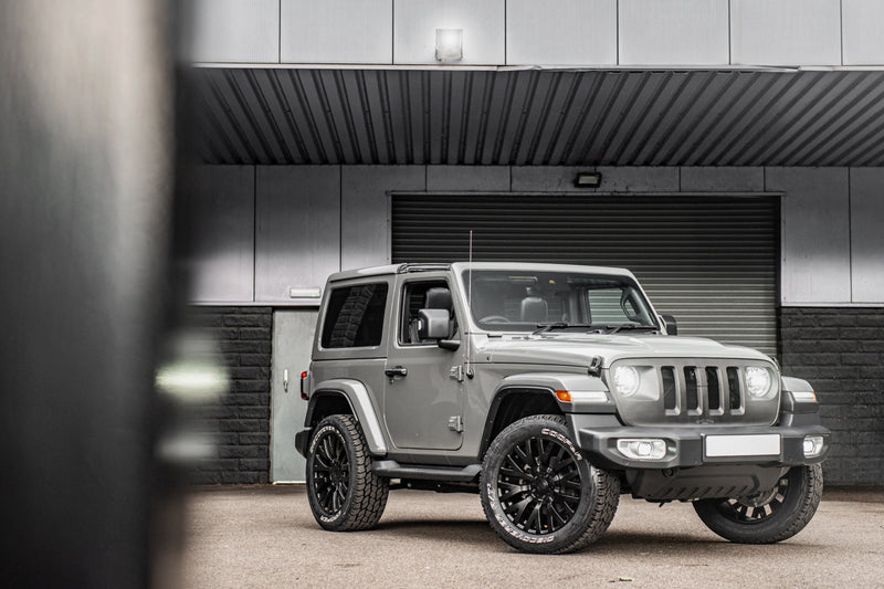 JEEP WRANGLER JL (2018-PRESENT) Exposed CARBON 4 SLOT HERRINGBONE DESIGN GRILLE IN MATTE FINISH - Image 7