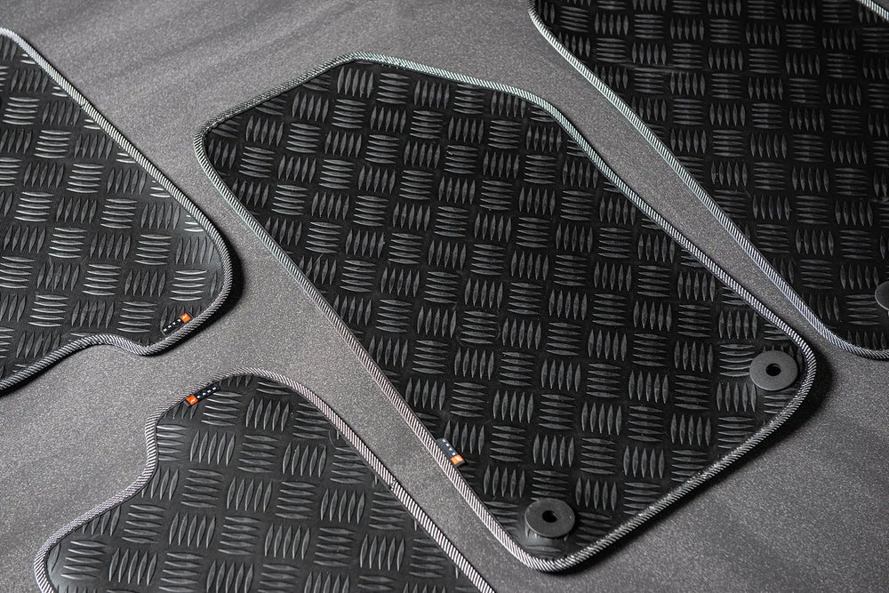 JEEP WRANGLER JL (2018-PRESENT) CHEQUERED RUBBER MATS - 2 Door - Image 2