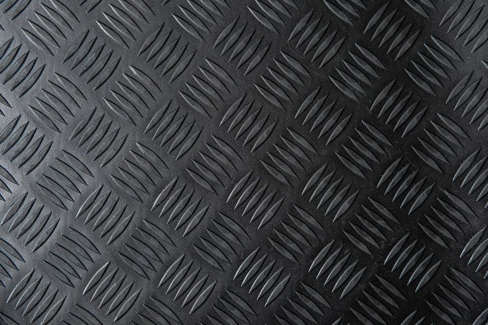 JEEP WRANGLER JL (2018-PRESENT) CHEQUERED RUBBER MATS - 4 DOOR - Image 3