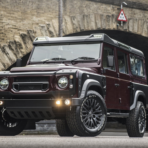 Land Rover Defender 110