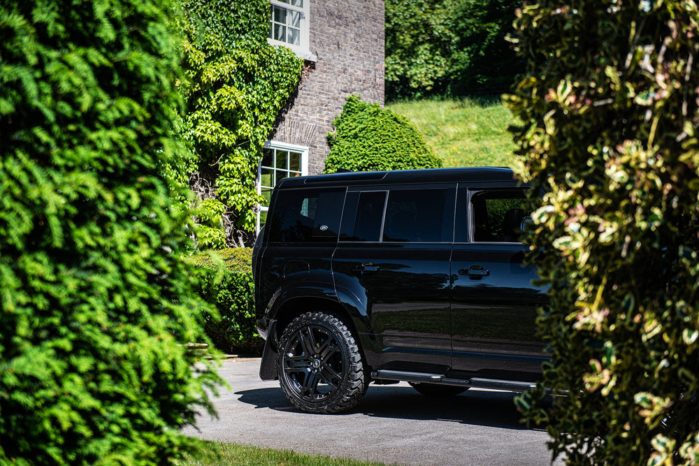 Land Rover Defender 110 (2020-Present) Side Steps - Image 12