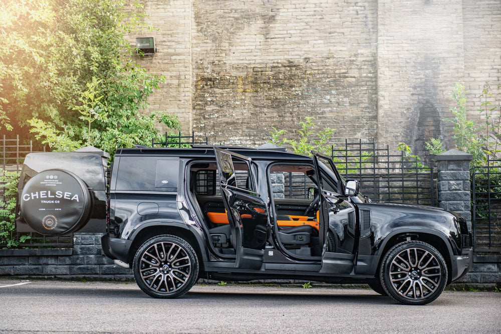 Land Rover Defender 110 (2020-Present) Environment 3: Middle and Lower Interior - Image 8