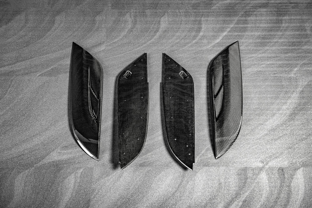 Land Rover Defender (2020-Present) Exposed Carbon Bonnet Side Vents - Image 7