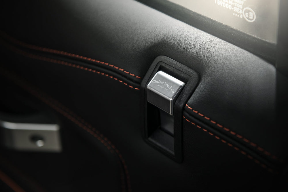 Land Rover Defender 90 (1991-2016) Interior Hardware - Image 6