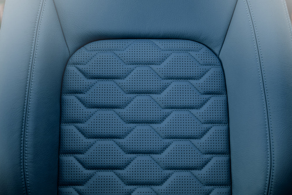 Land Rover Defender 110 (2020-Present) CLAM SHELL DESIGN Leather Interior - Image 5