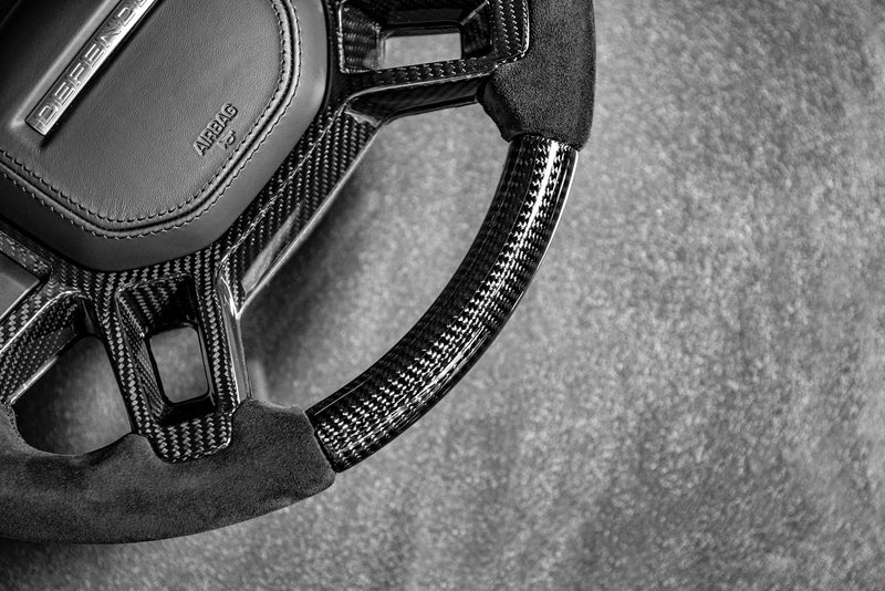 LAND ROVER DEFENDER (2020-PRESENT) FULL CARBON STEERING WHEEL - Image 4