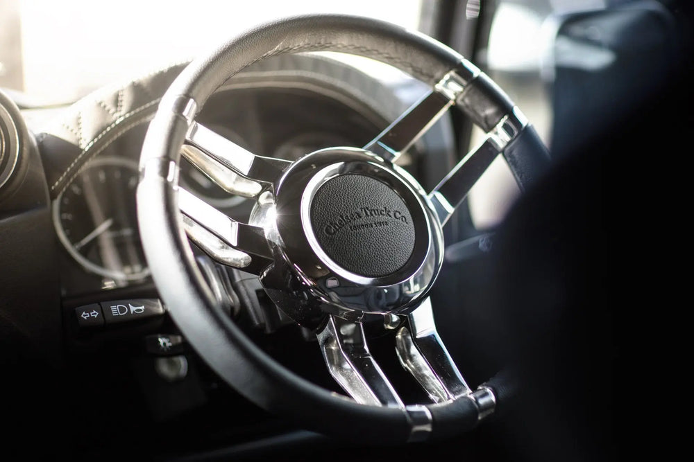 Land Rover Defender (1991-2016) Aluminium Billet Steering Wheel - Brushed Satin - Image 3