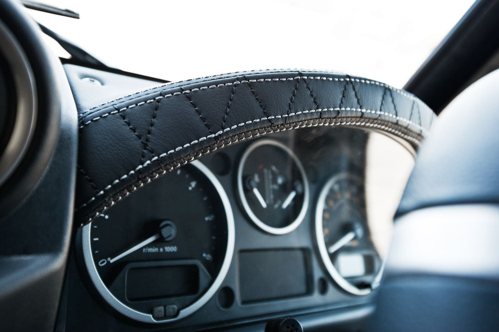 Land Rover Defender (1991-2016) Instrument Binnacle - Image 2