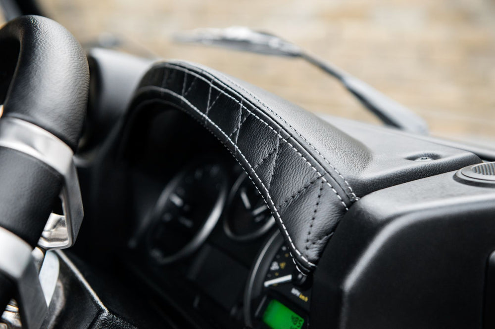 Land Rover Defender (1991-2016) Instrument Binnacle - Image 6
